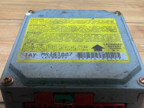 Mirage Summit MR141887 Anti-lock Brake System Module - Image 3
